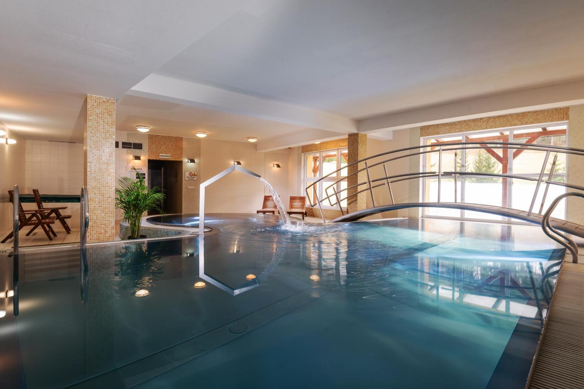 Horsky Hotel Remata Raztocno 外观 照片