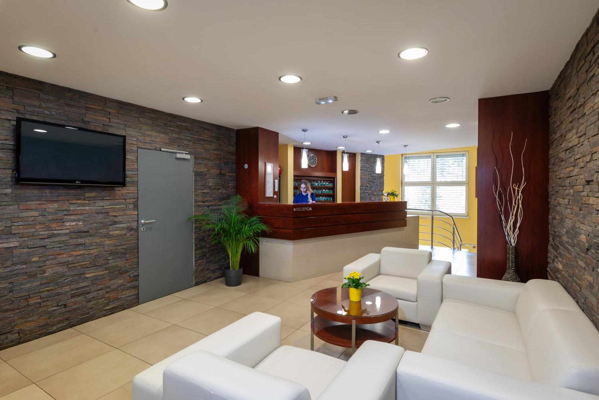 Horsky Hotel Remata Raztocno 外观 照片