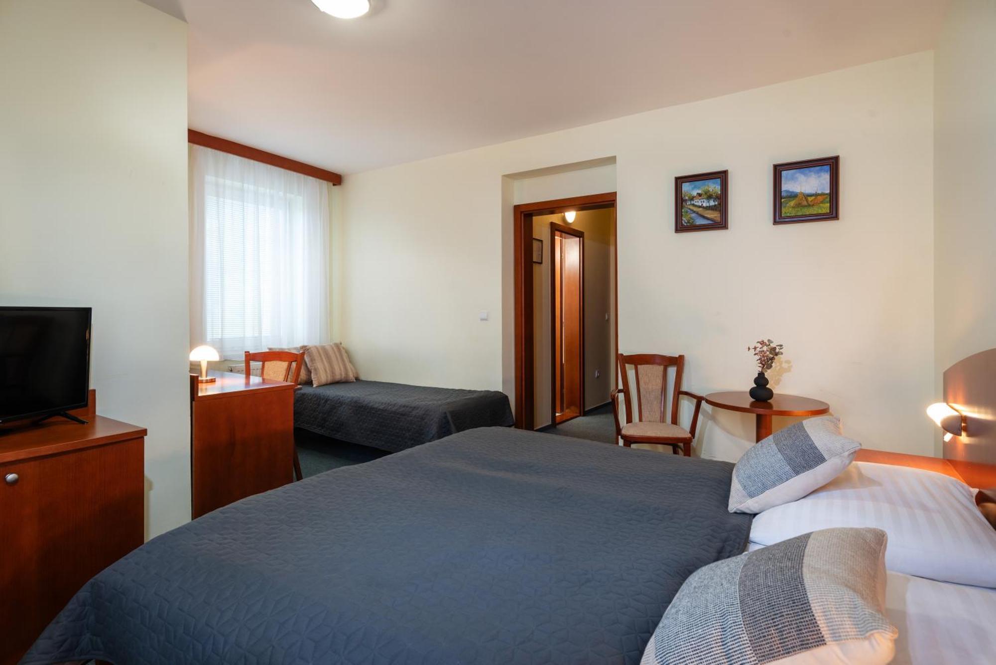 Horsky Hotel Remata Raztocno 外观 照片